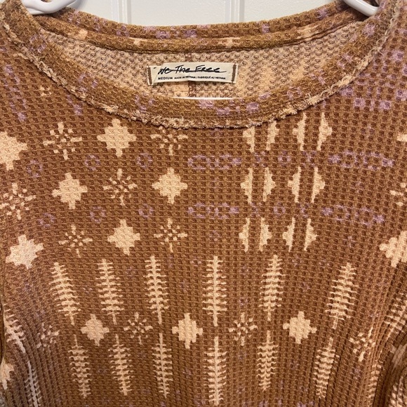 FREE PEOPLE EARTH TONES LONG SLEEVE TOP! Adorable! New! S - Picture 4 of 7